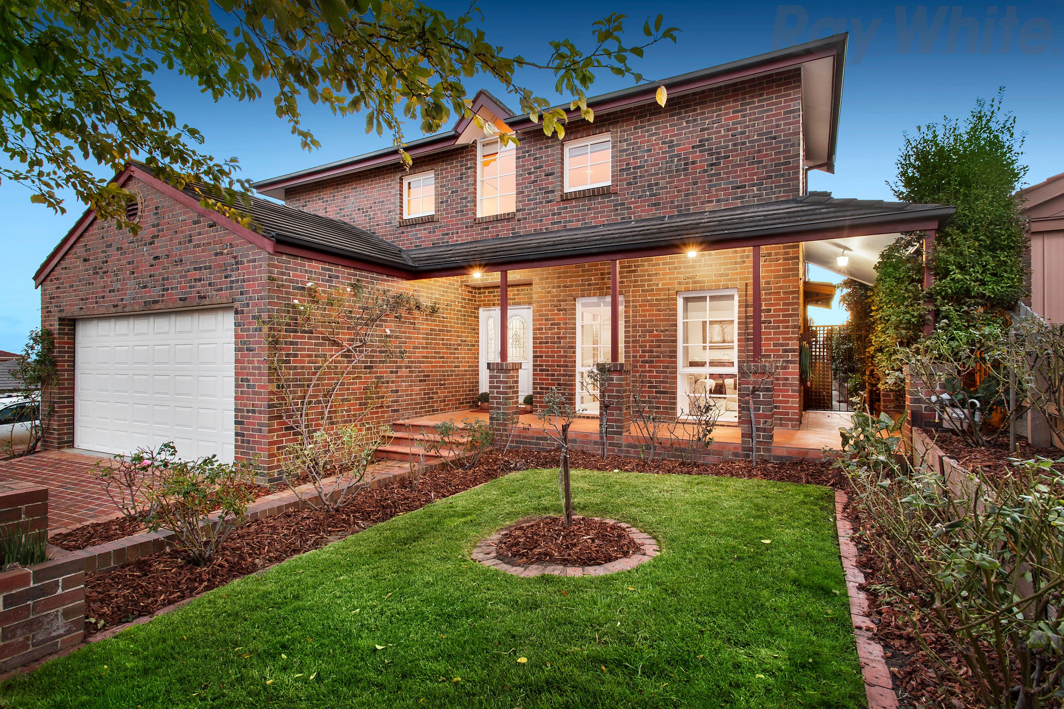 4 Richard Court, Rowville VIC 3178, Rowville - Thumbnail 2