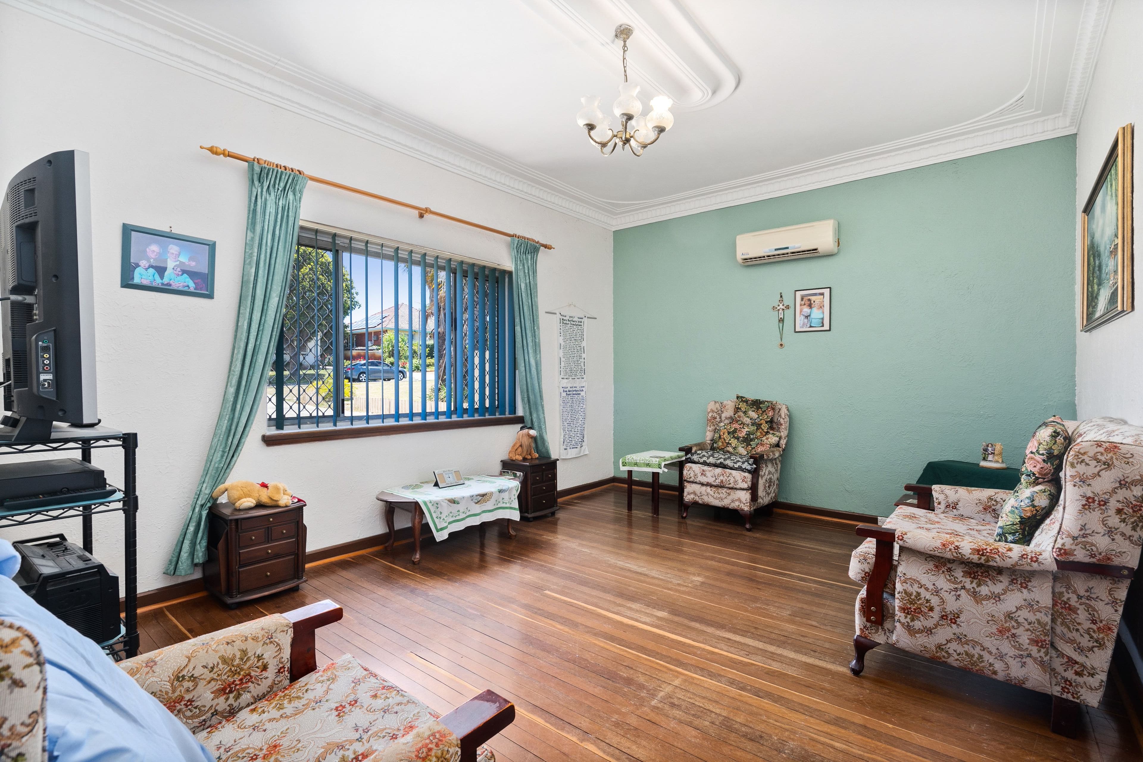 115 The Strand, Bedford WA 6052, Bedford - Thumbnail 2