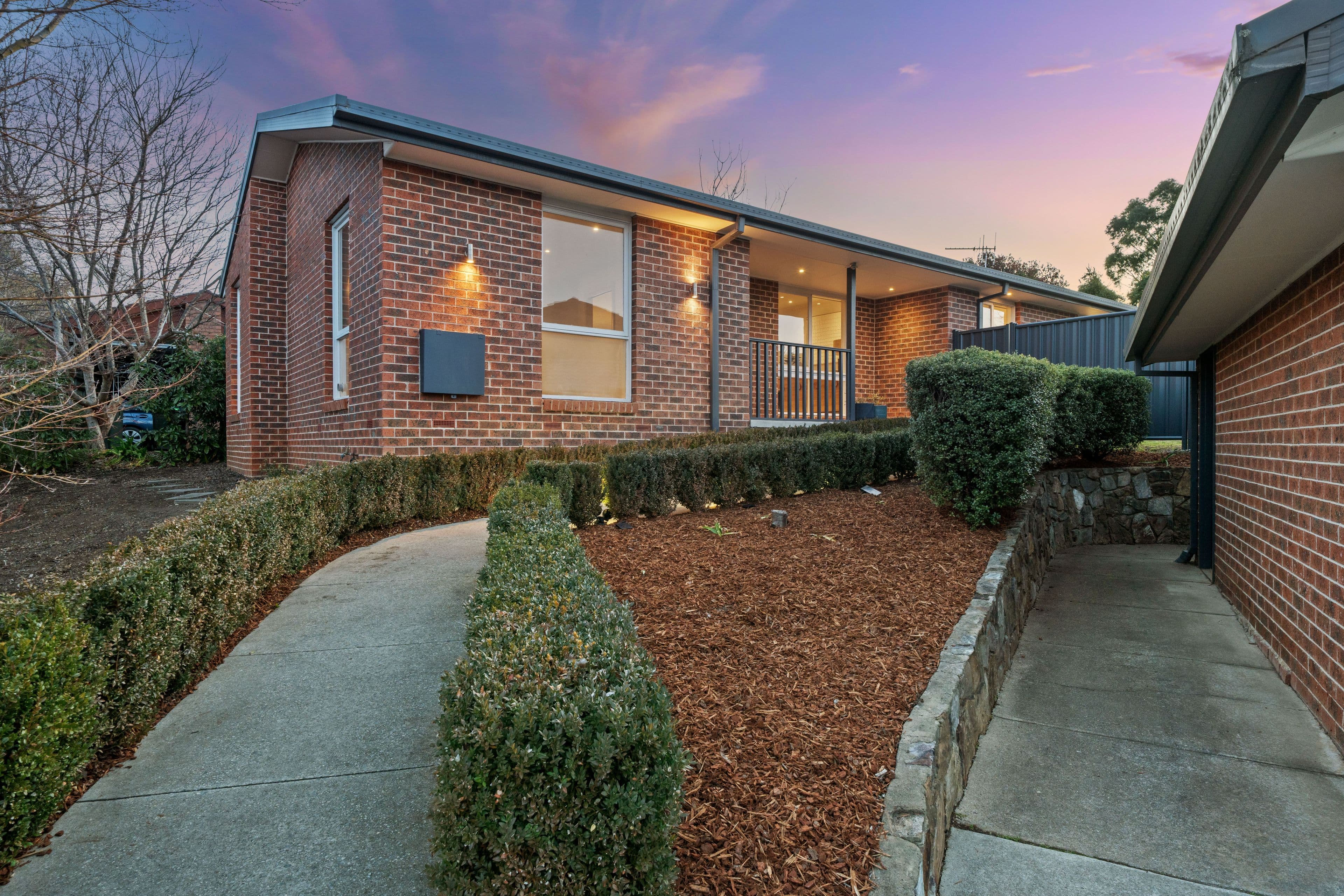 25 Slessor Crescent, McKellar ACT 2617, McKellar - Thumbnail 2