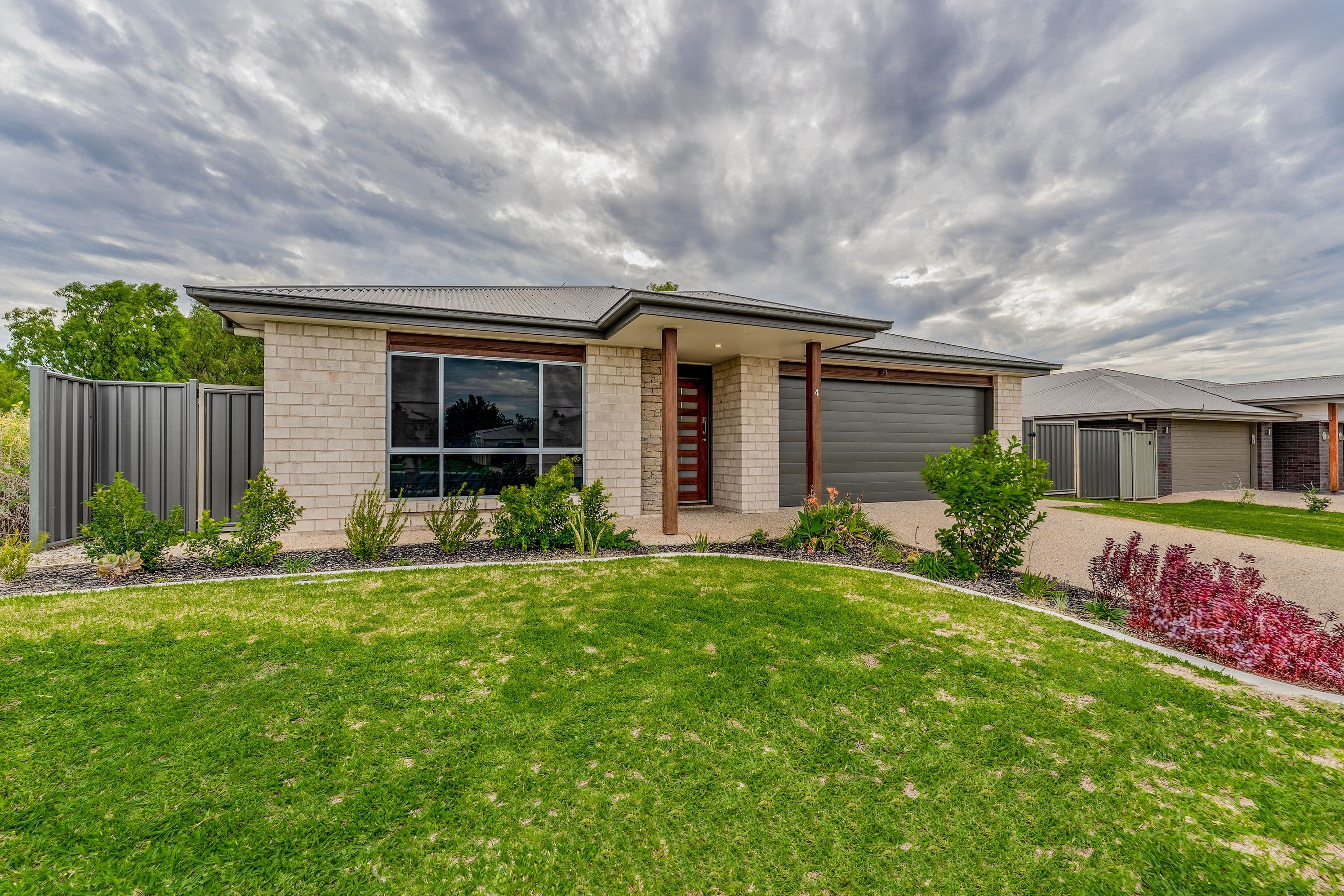 4 Doncaster Street, Emerald QLD 4720, Emerald - Image 1