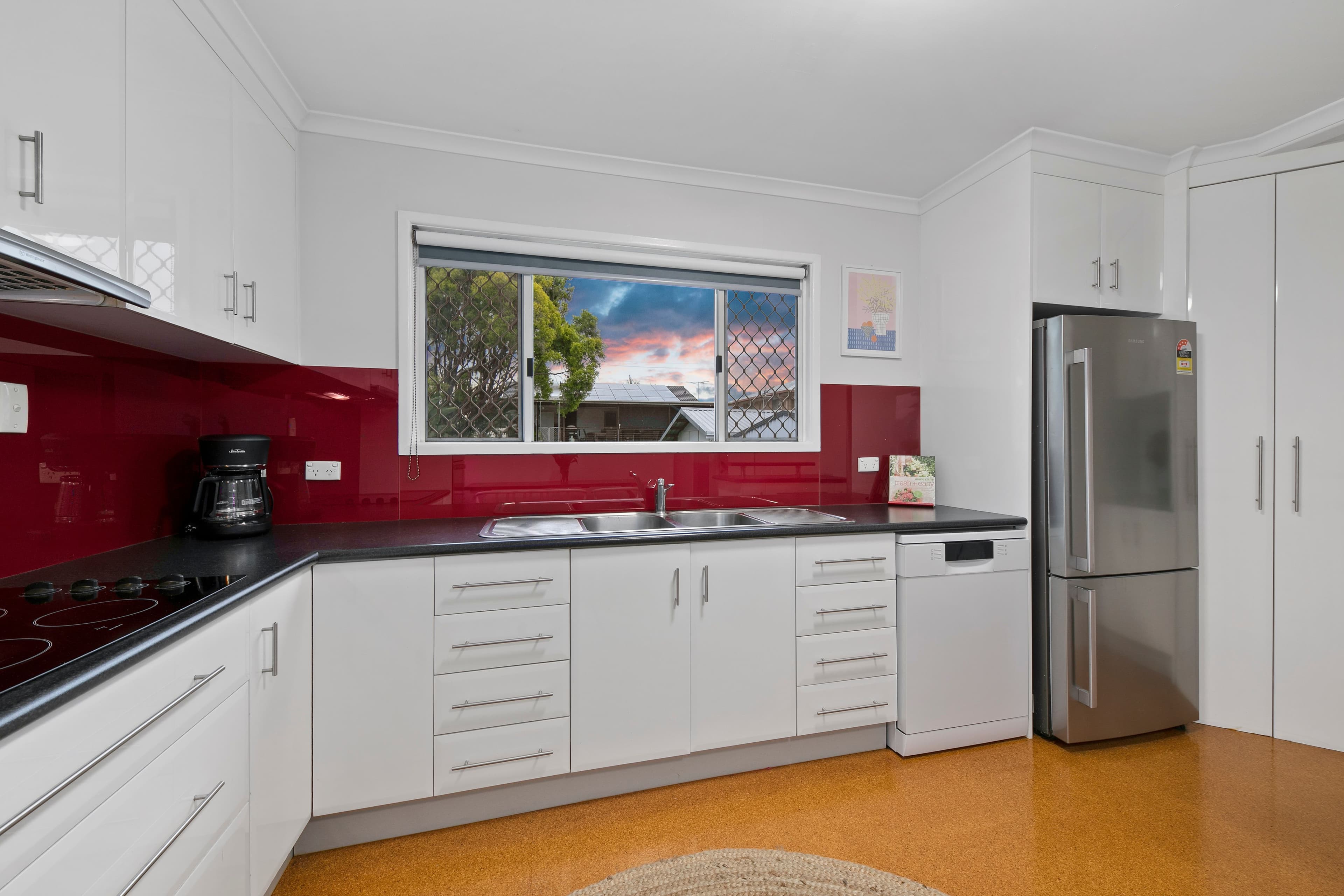 10 Harraden Street, Oxley QLD 4075, Oxley - Thumbnail 4