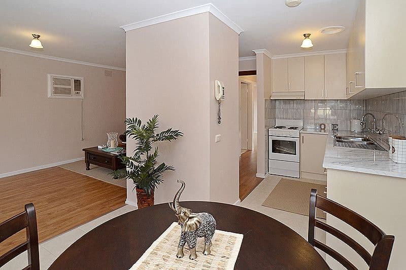 56 Waratah Street, Thomastown VIC 3074, Thomastown - Thumbnail 2