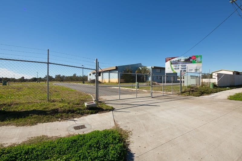 84 Chubb Street, ONE MILE QLD 4305, One Mile - Thumbnail 2