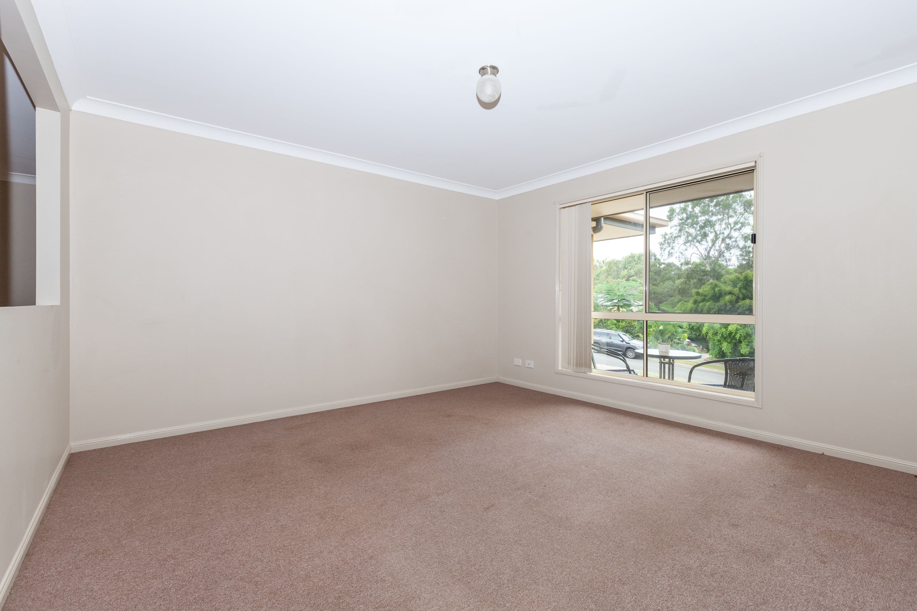 16 Crestridge Crescent, Morayfield QLD 4506, Morayfield - Thumbnail 2