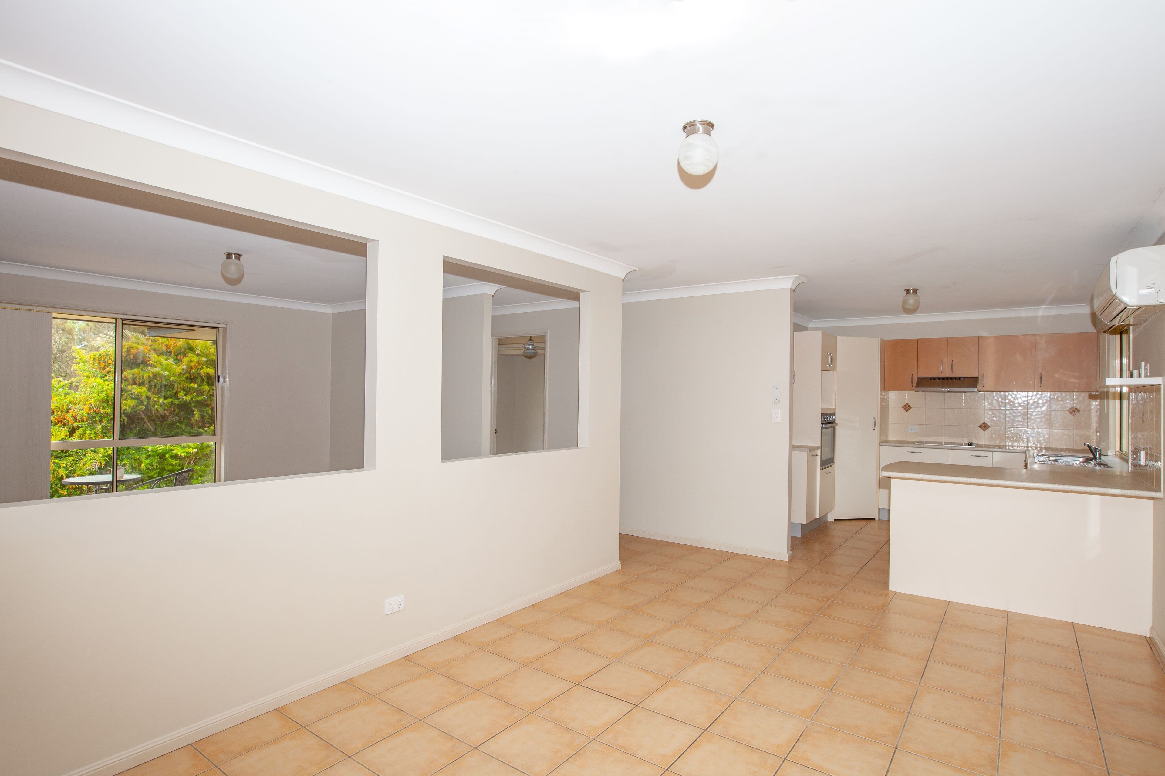 16 Crestridge Crescent, Morayfield QLD 4506, Morayfield - Thumbnail 3