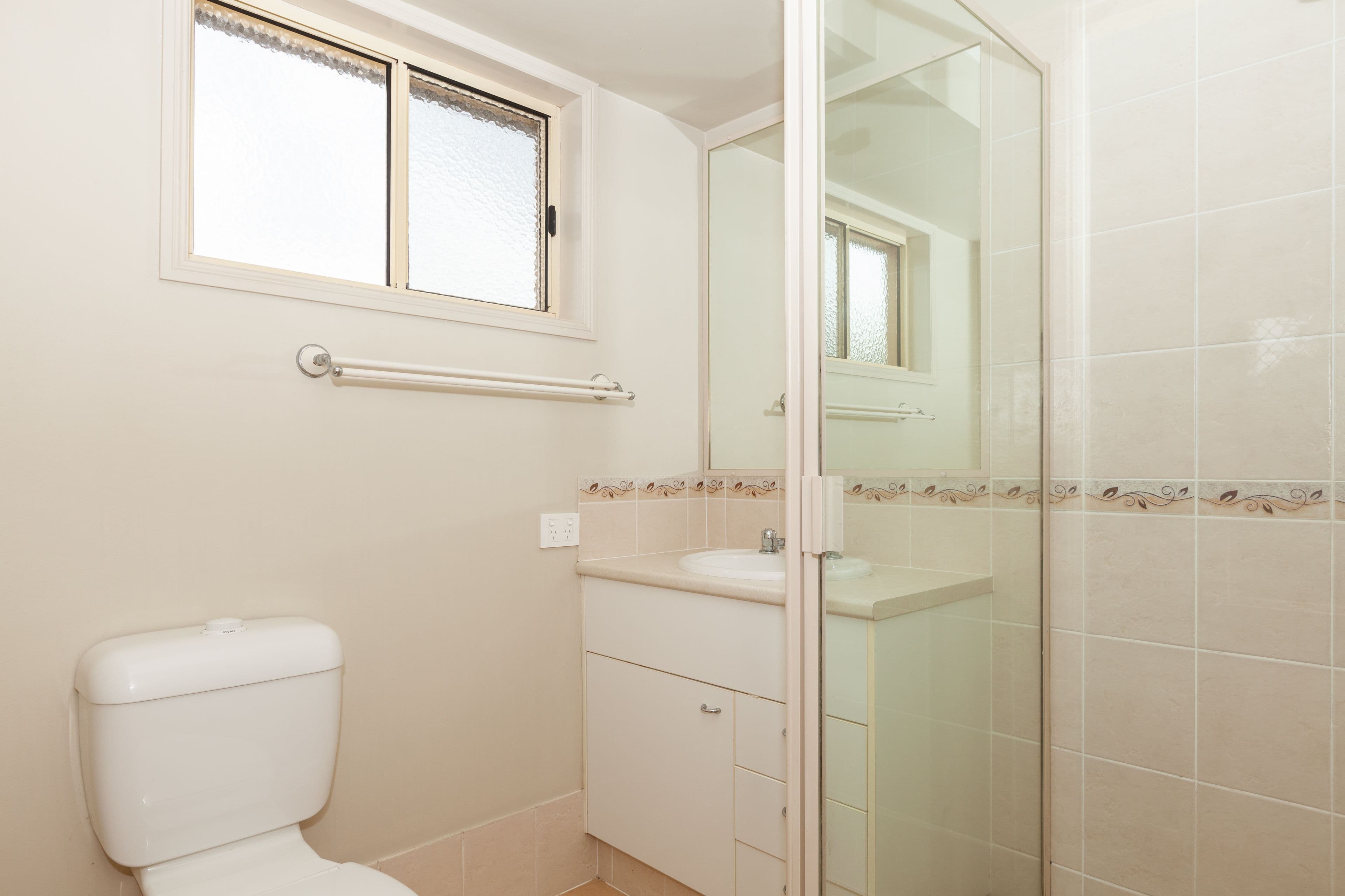 16 Crestridge Crescent, Morayfield QLD 4506, Morayfield - Thumbnail 7