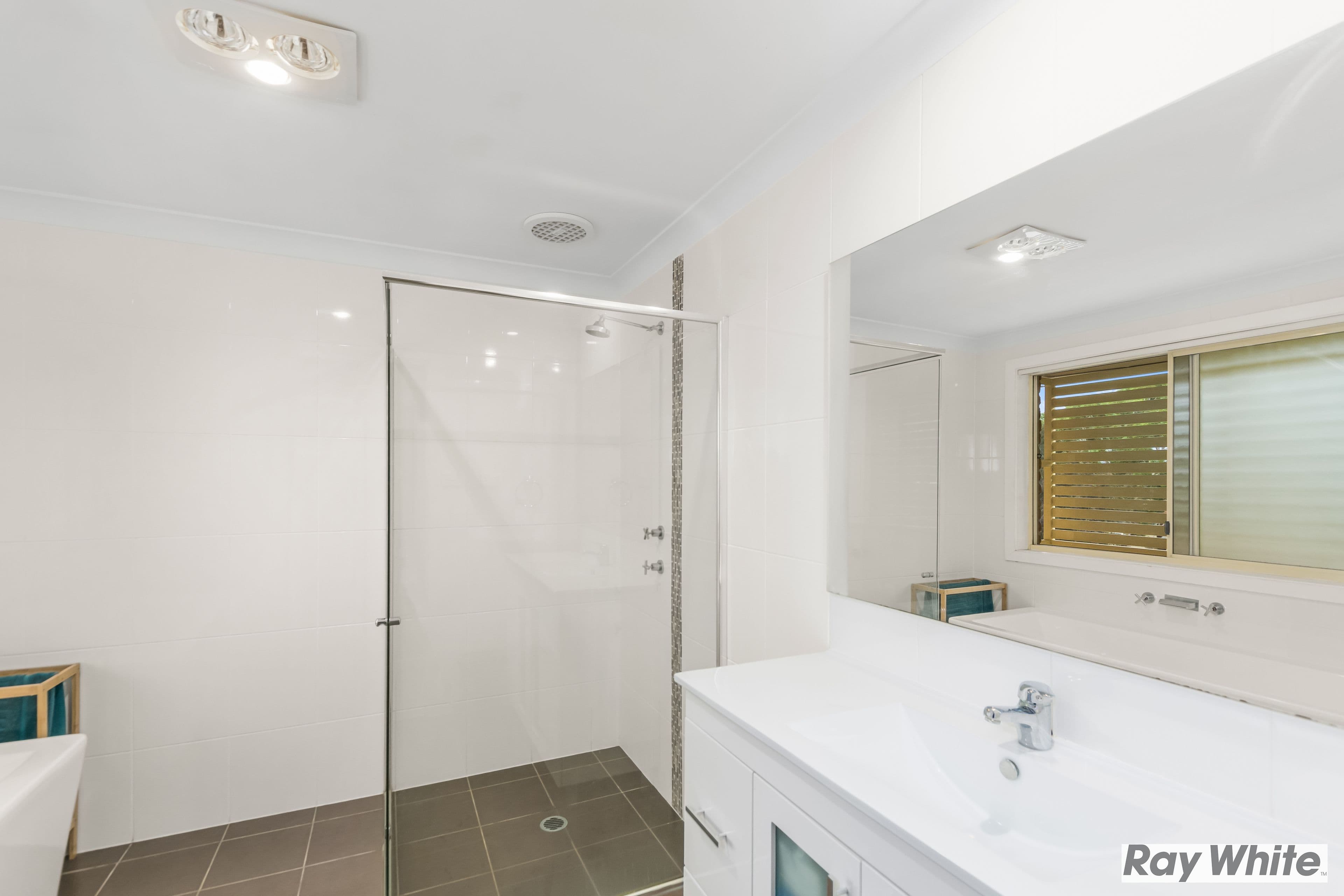 16 Severn Place, Albion Park - Thumbnail 6