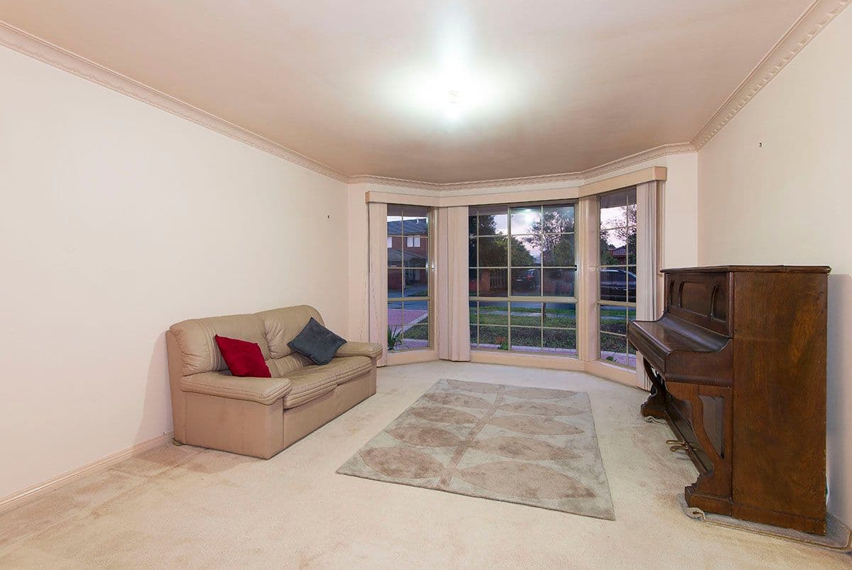 13 Stradella Close, MILL PARK VIC 3082, Mill Park - Thumbnail 5