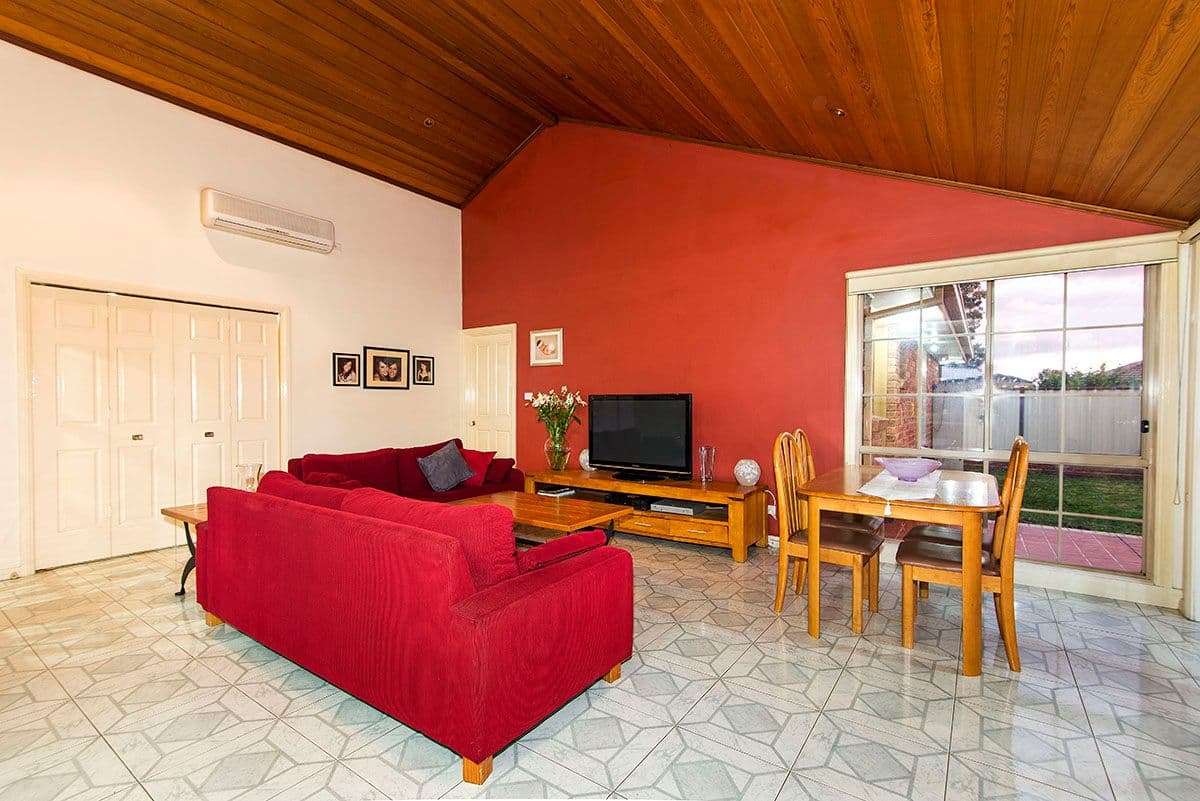 13 Stradella Close, MILL PARK VIC 3082, Mill Park - Thumbnail 6