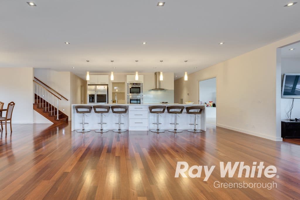 30 Tarawera Road, Doreen VIC 3754, Doreen - Thumbnail 2