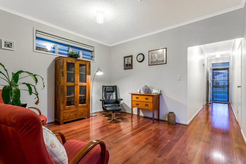 39 Somerville Road, Yarraville - Thumbnail 2
