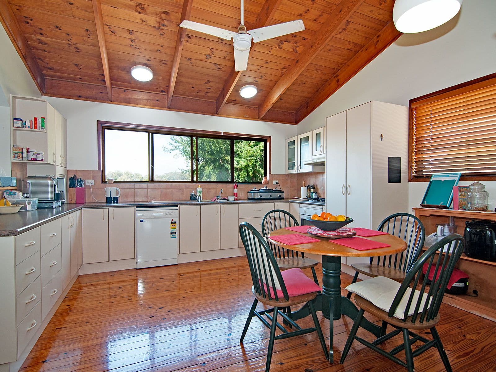 8 Ardcarn Street, Bracken Ridge QLD 4017, Bracken Ridge - Thumbnail 8