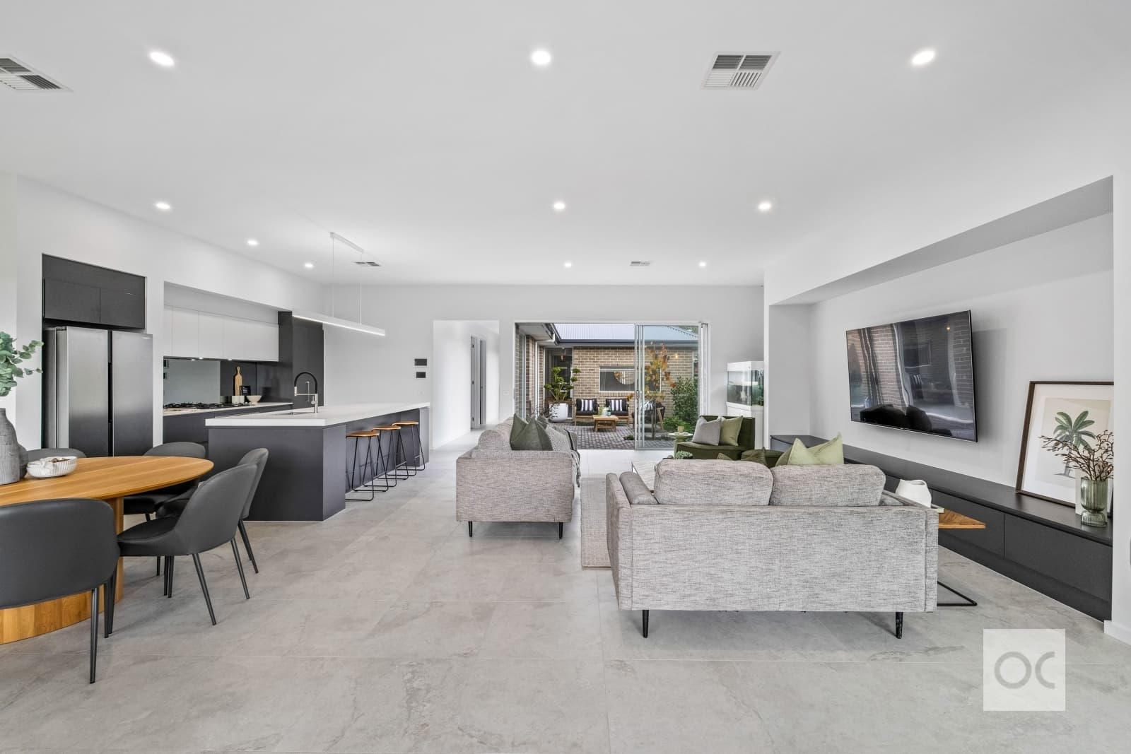 24 Elizabeth Street, Goulburn, Goulburn - Thumbnail 3