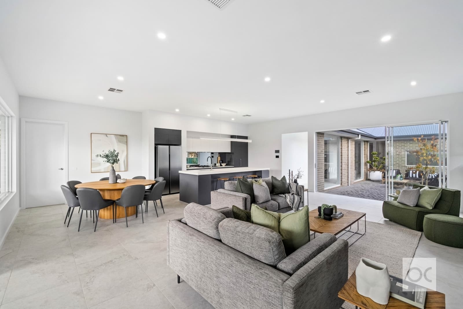 24 Elizabeth Street, Goulburn, Goulburn - Thumbnail 4