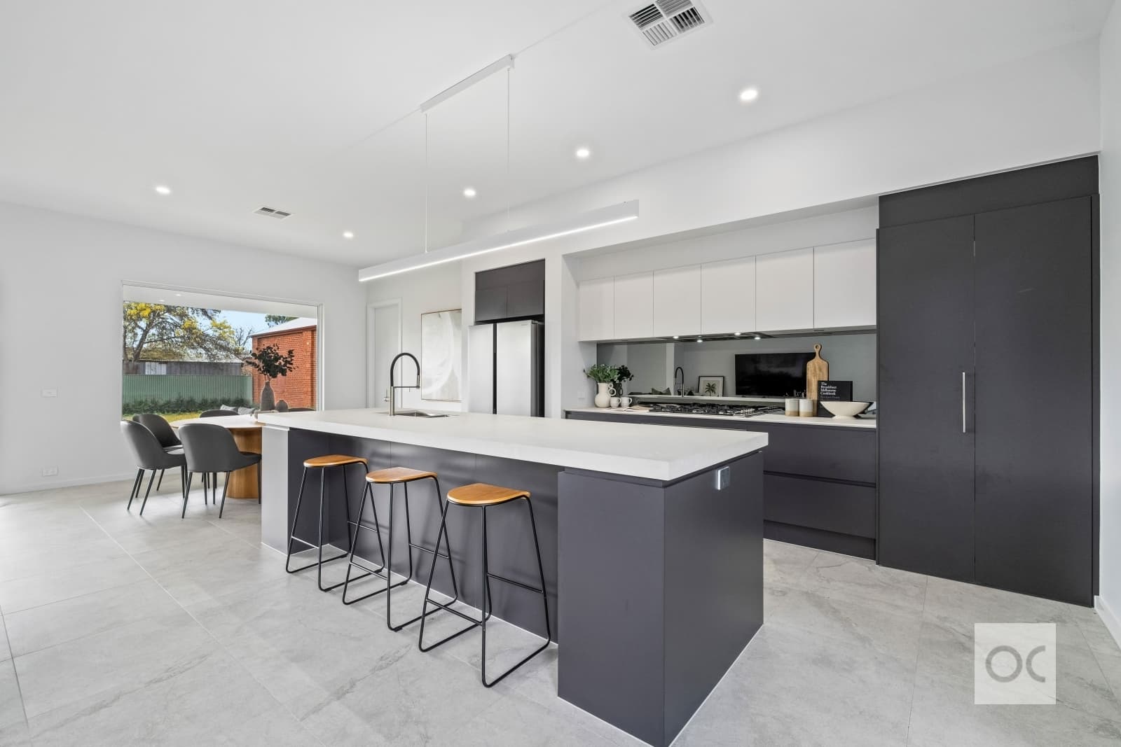 24 Elizabeth Street, Goulburn, Goulburn - Thumbnail 5