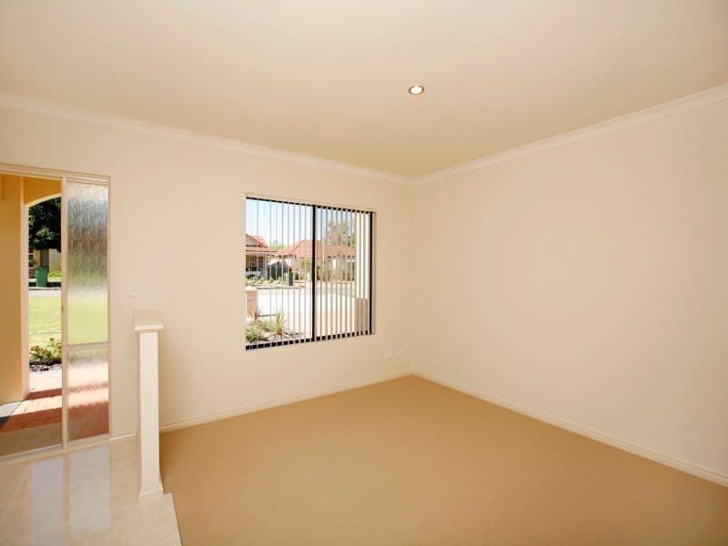59 Halvorson Road, MORLEY WA 6062, Morley - Thumbnail 3
