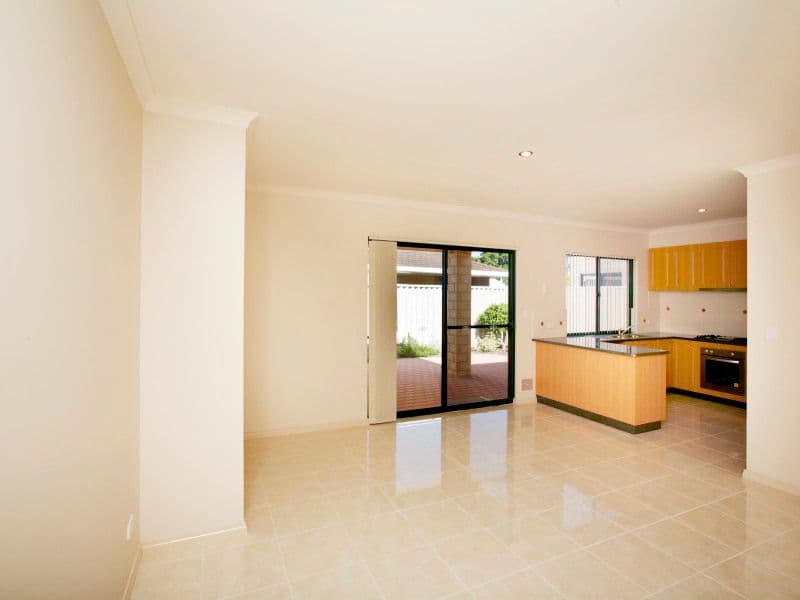 59 Halvorson Road, MORLEY WA 6062, Morley - Thumbnail 5
