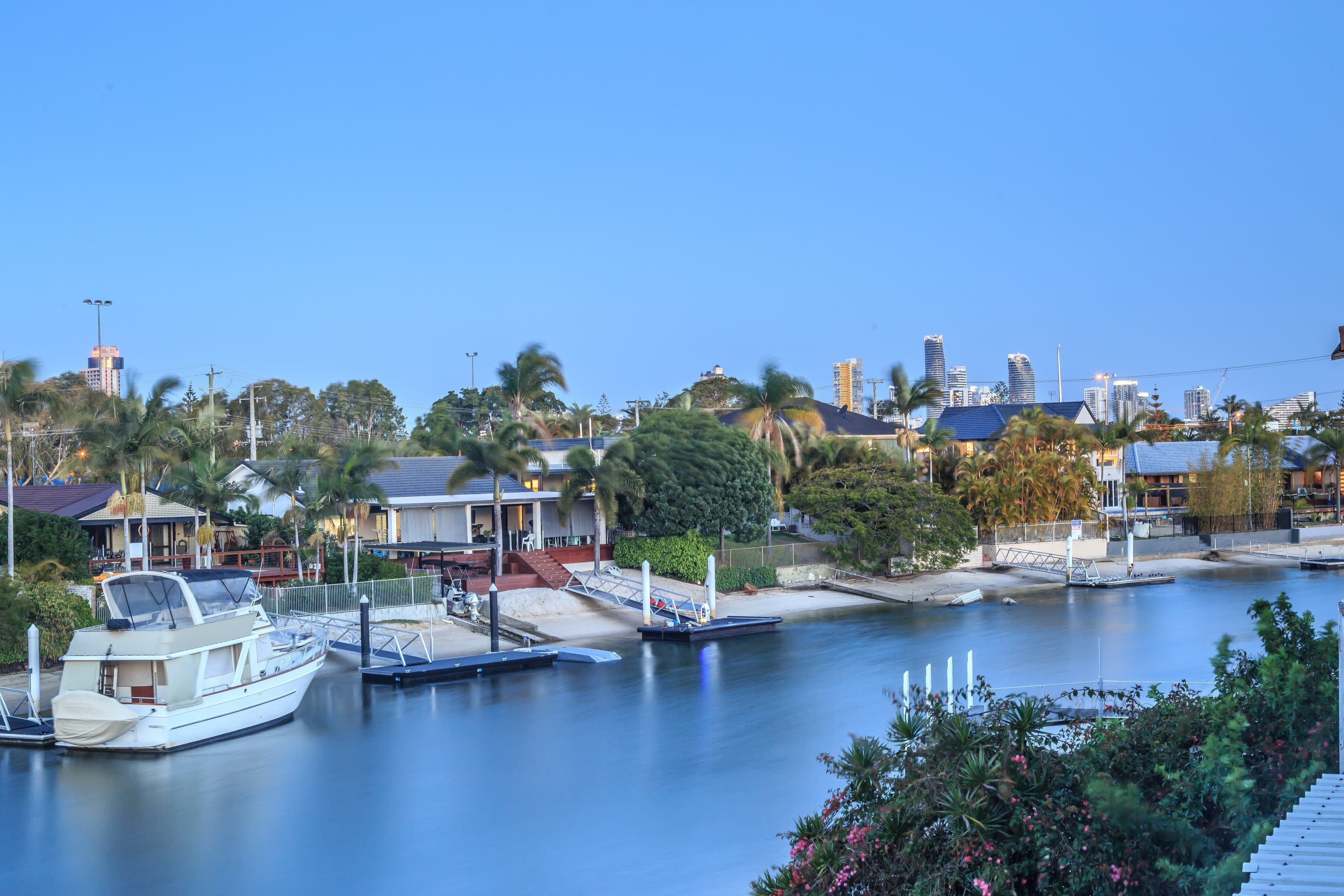 77 salerno Street, Surfers Paradise QLD 4217, Surfers Paradise - Thumbnail 2