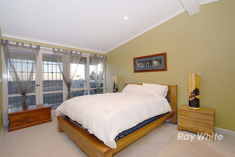 16 Cloverleigh Avenue, EMERALD VIC 3782, Emerald - Thumbnail 8