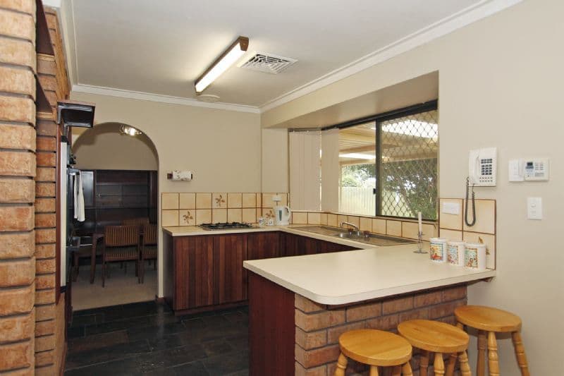 56 Marlene Way, BIBRA LAKE WA 6163, Bibra Lake - Thumbnail 3