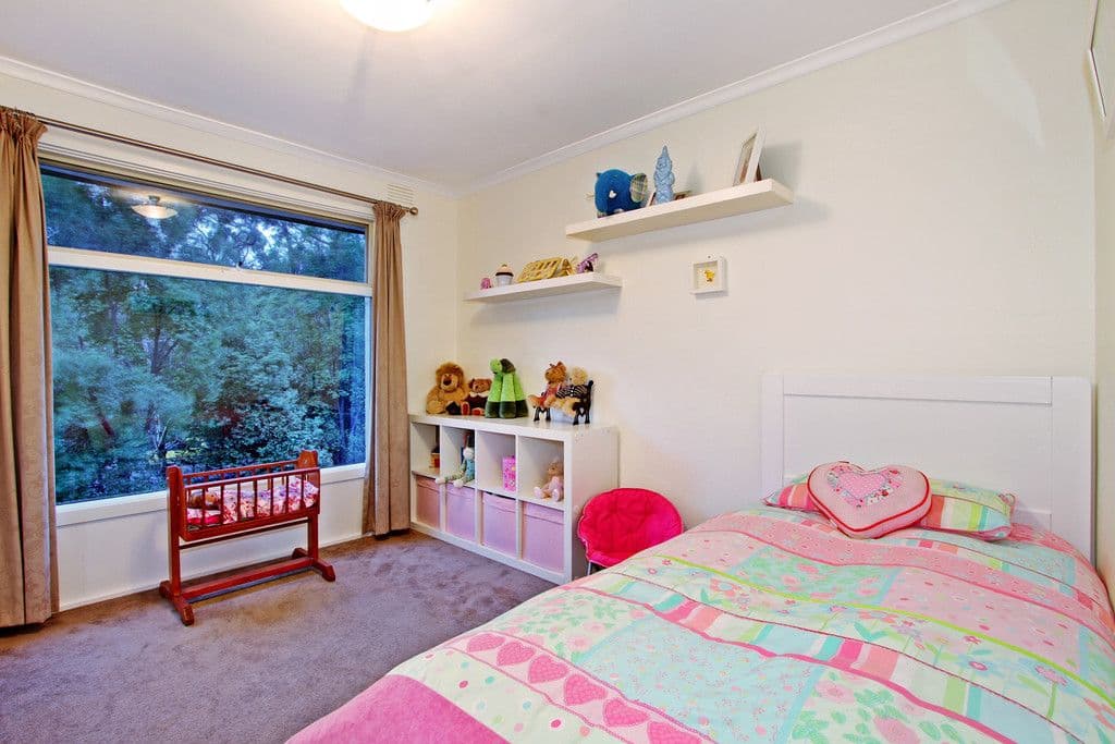 74 BELVEDERE Drive, MONTROSE VIC 3765, Montrose - Thumbnail 6