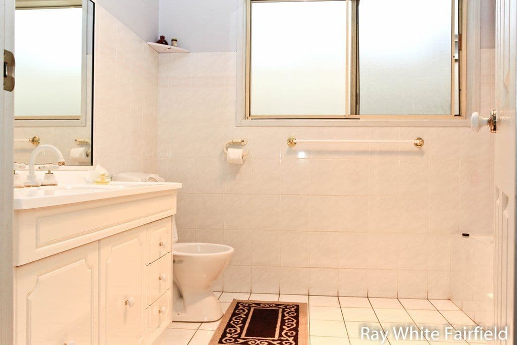 93 Nelson Street, Fairfield NSW 2165, Fairfield Heights - Thumbnail 4