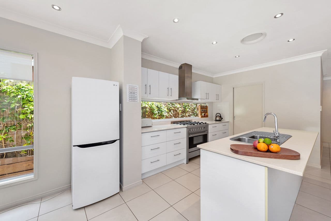 184 Molloy Road, Morningside QLD 4170, Morningside - Thumbnail 3