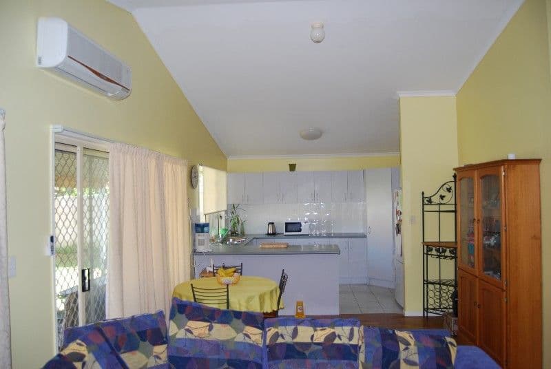 16 Bailey Crescent, North Epping - Thumbnail 2