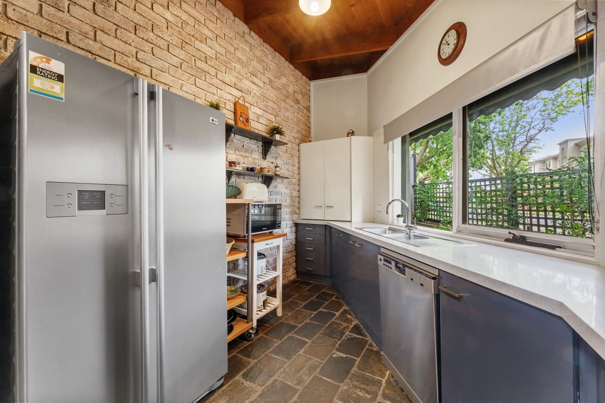 2A Grandview Road, Box Hill South VIC 3128, Box Hill South - Thumbnail 3