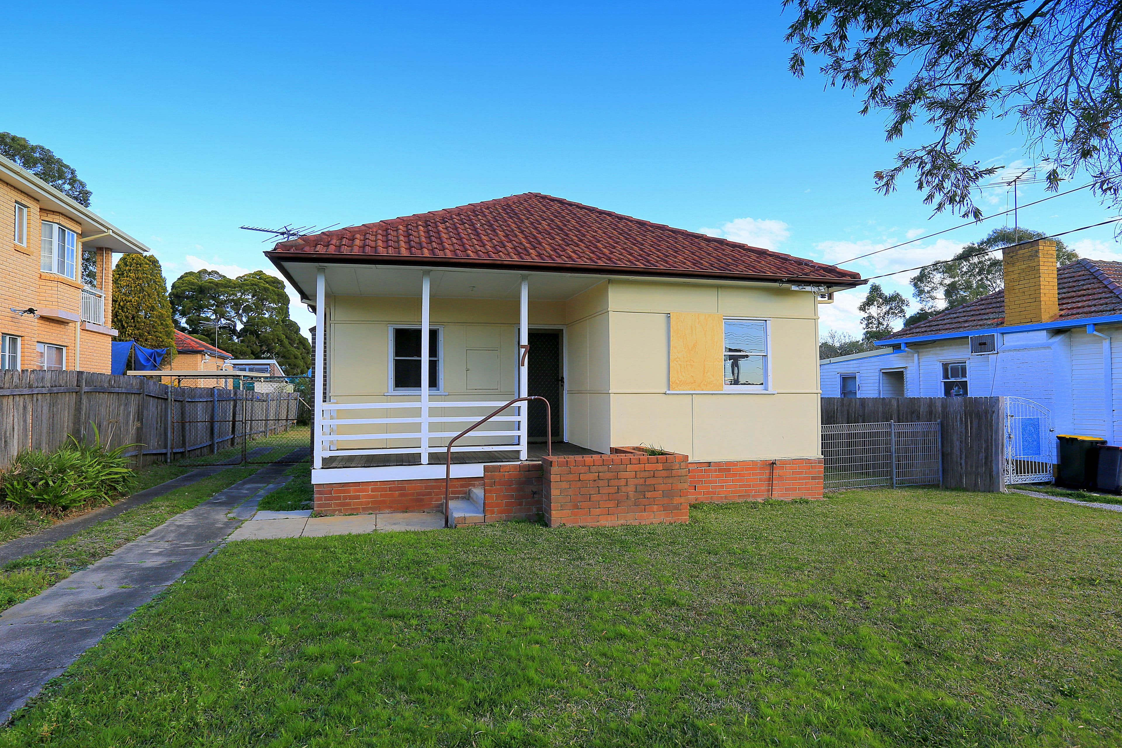 7 Gazzard Street, Birrong - Image 1