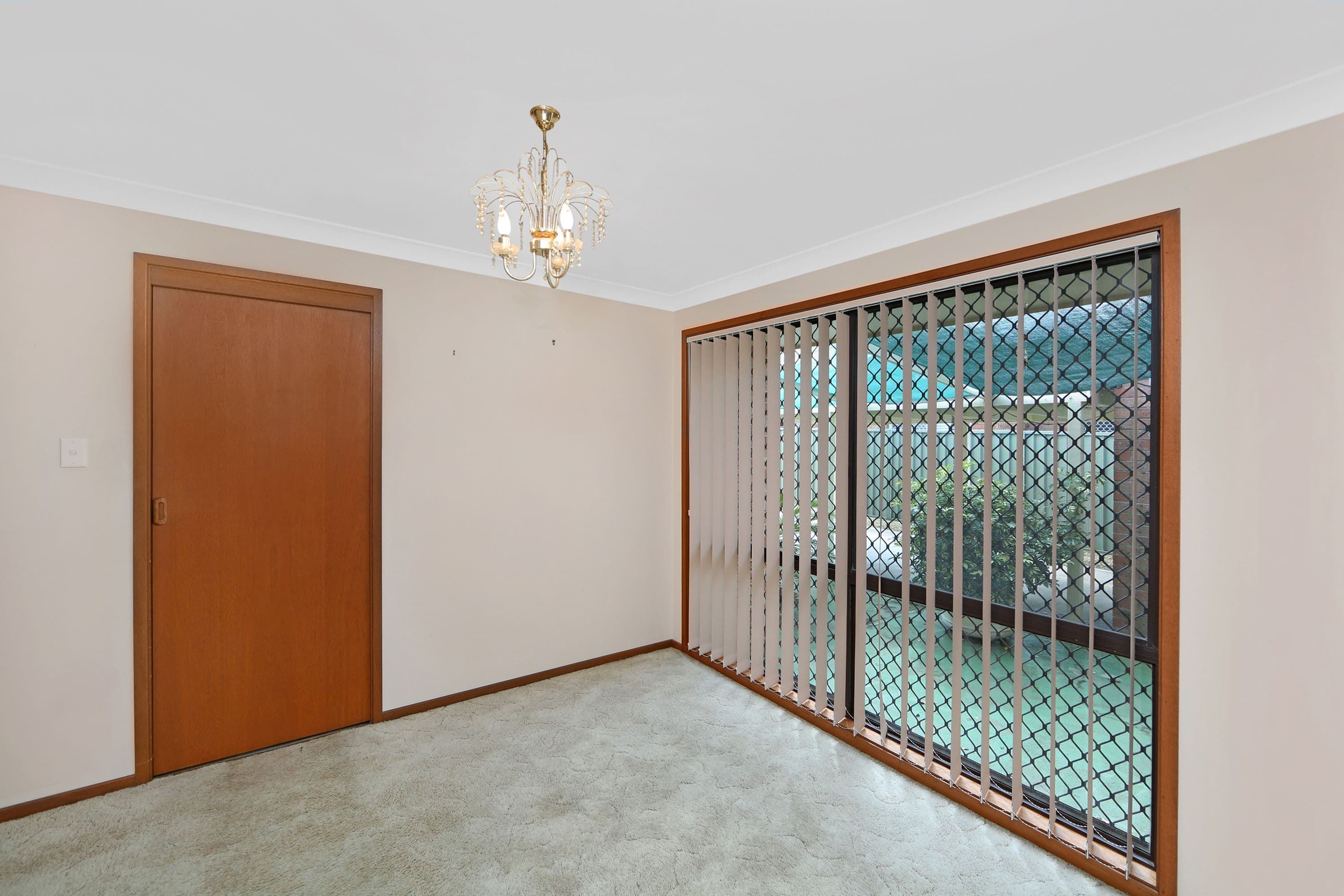 17 Casurina Close, Lake Haven - Thumbnail 8