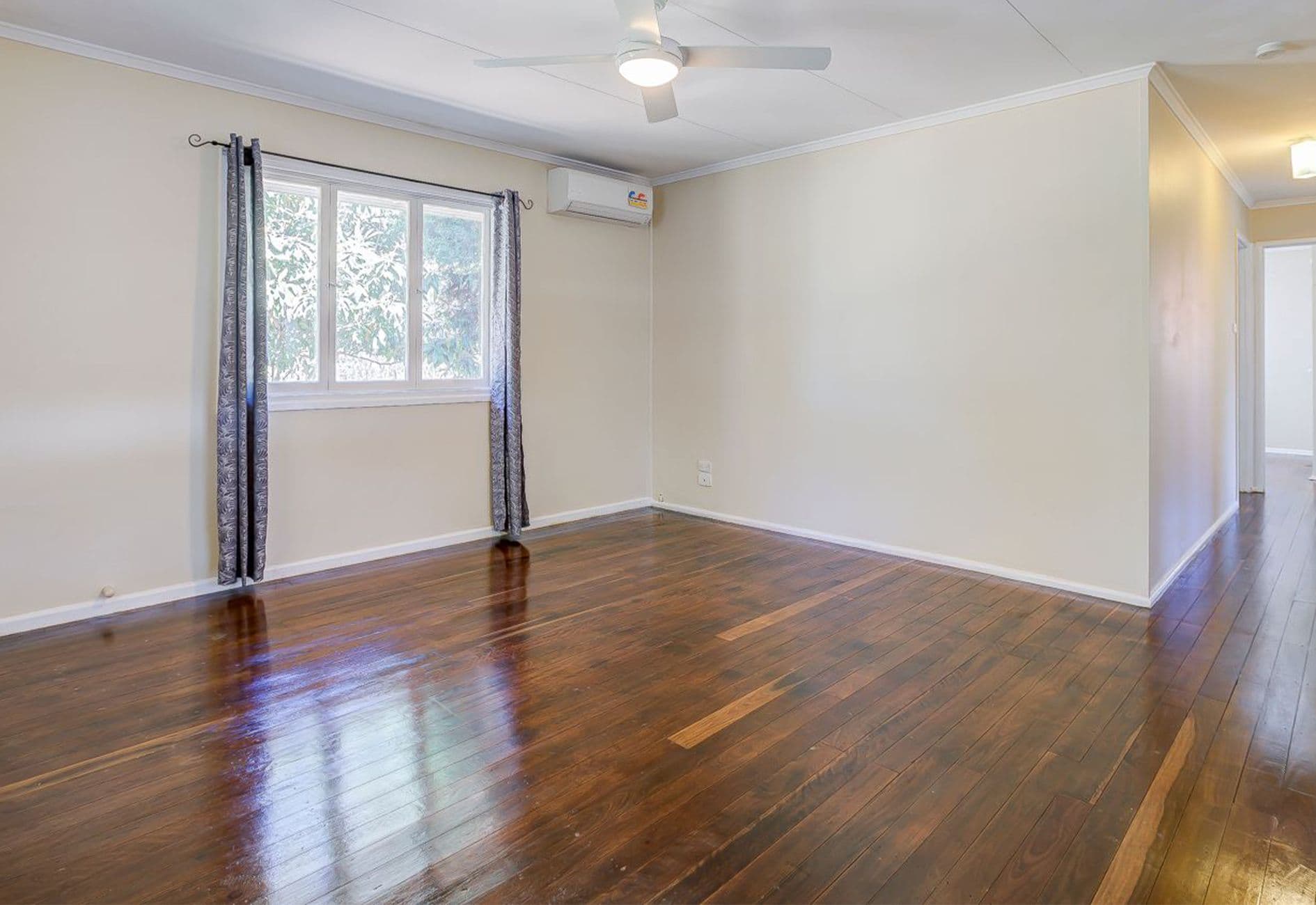 21 Stubbs Road, Woodridge QLD 4114, Woodridge - Thumbnail 4