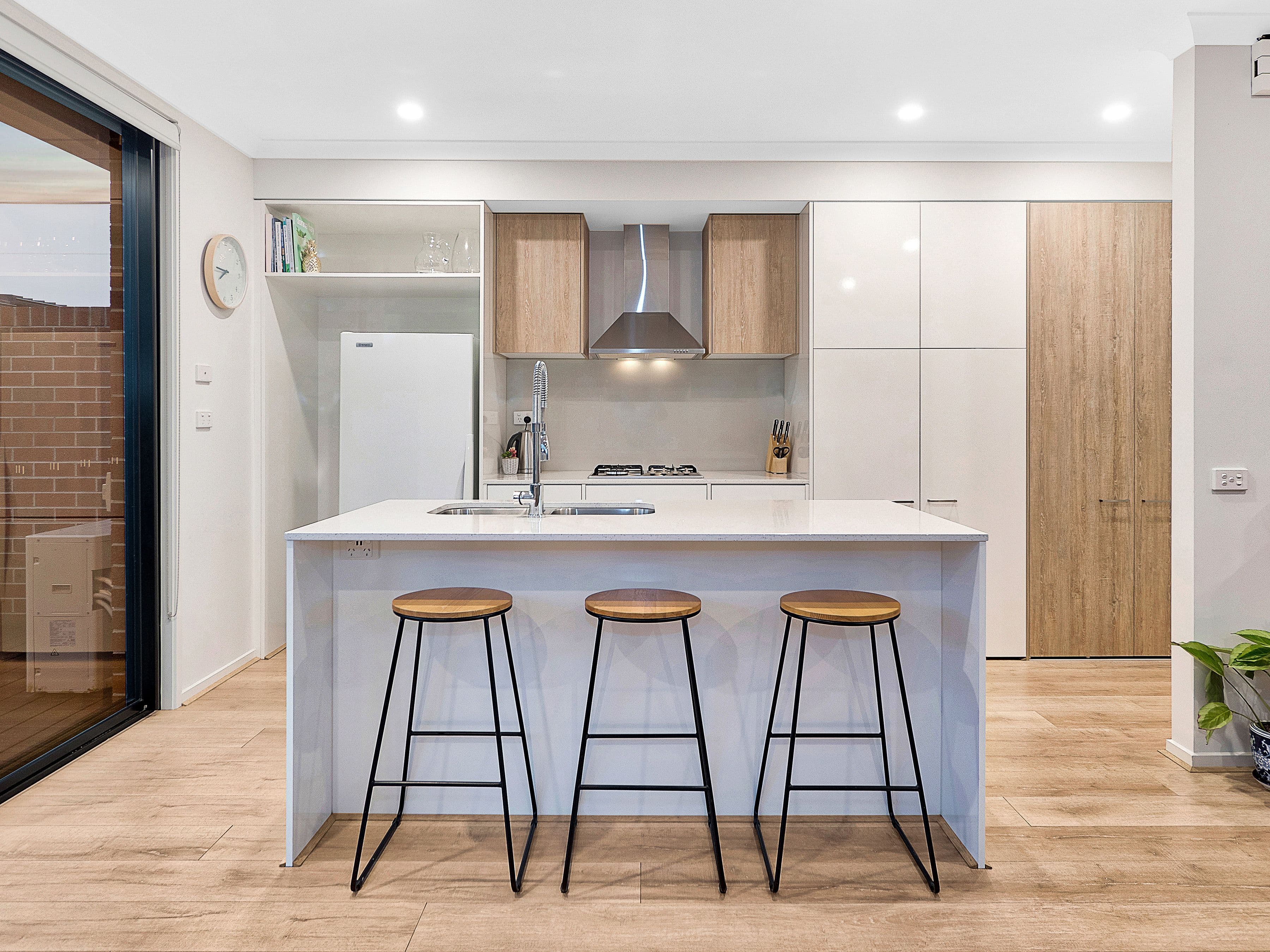 16 Parkdale Drive, Lyndhurst VIC 3975, Lyndhurst - Thumbnail 2