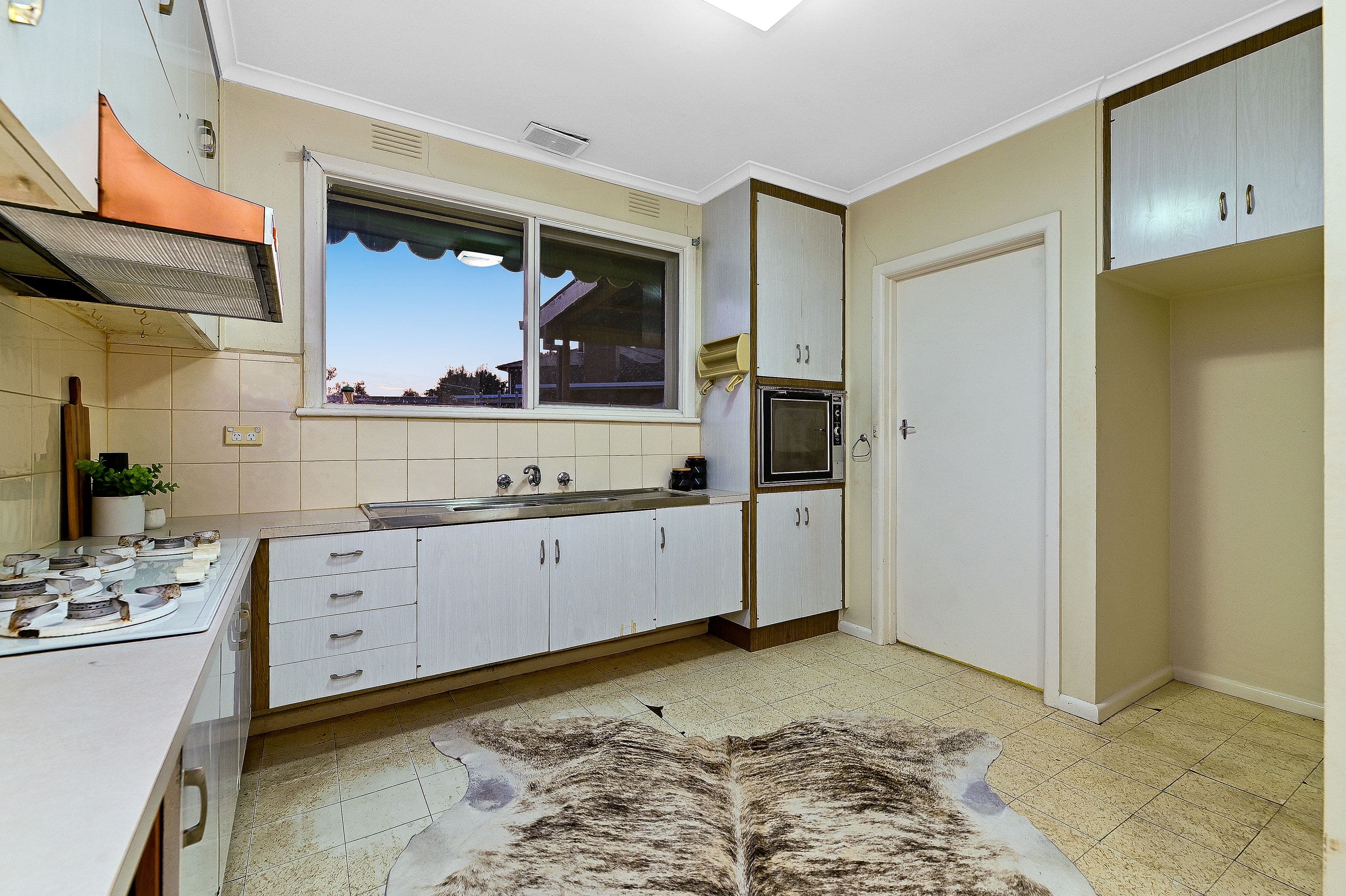 15 Brentwood Drive, Glen Waverley VIC 3150, Glen Waverley - Thumbnail 8