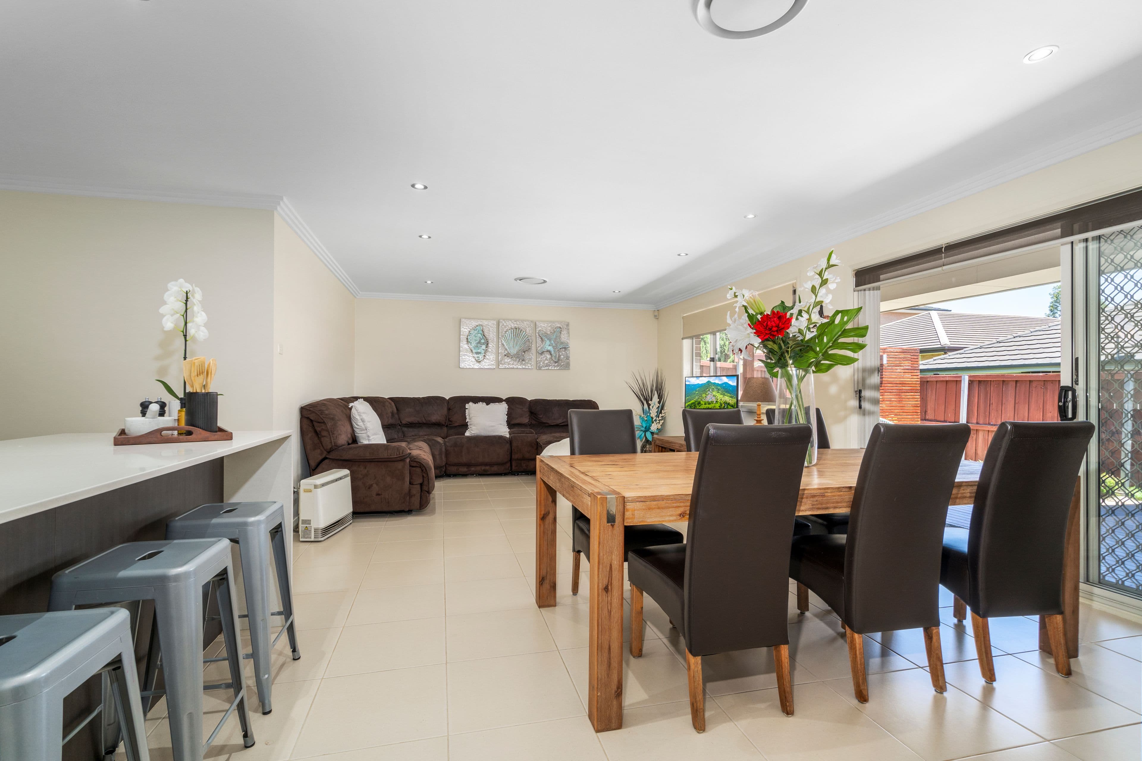 7 Jeffery Street, Carnes Hill NSW 2171, Carnes Hill - Thumbnail 7