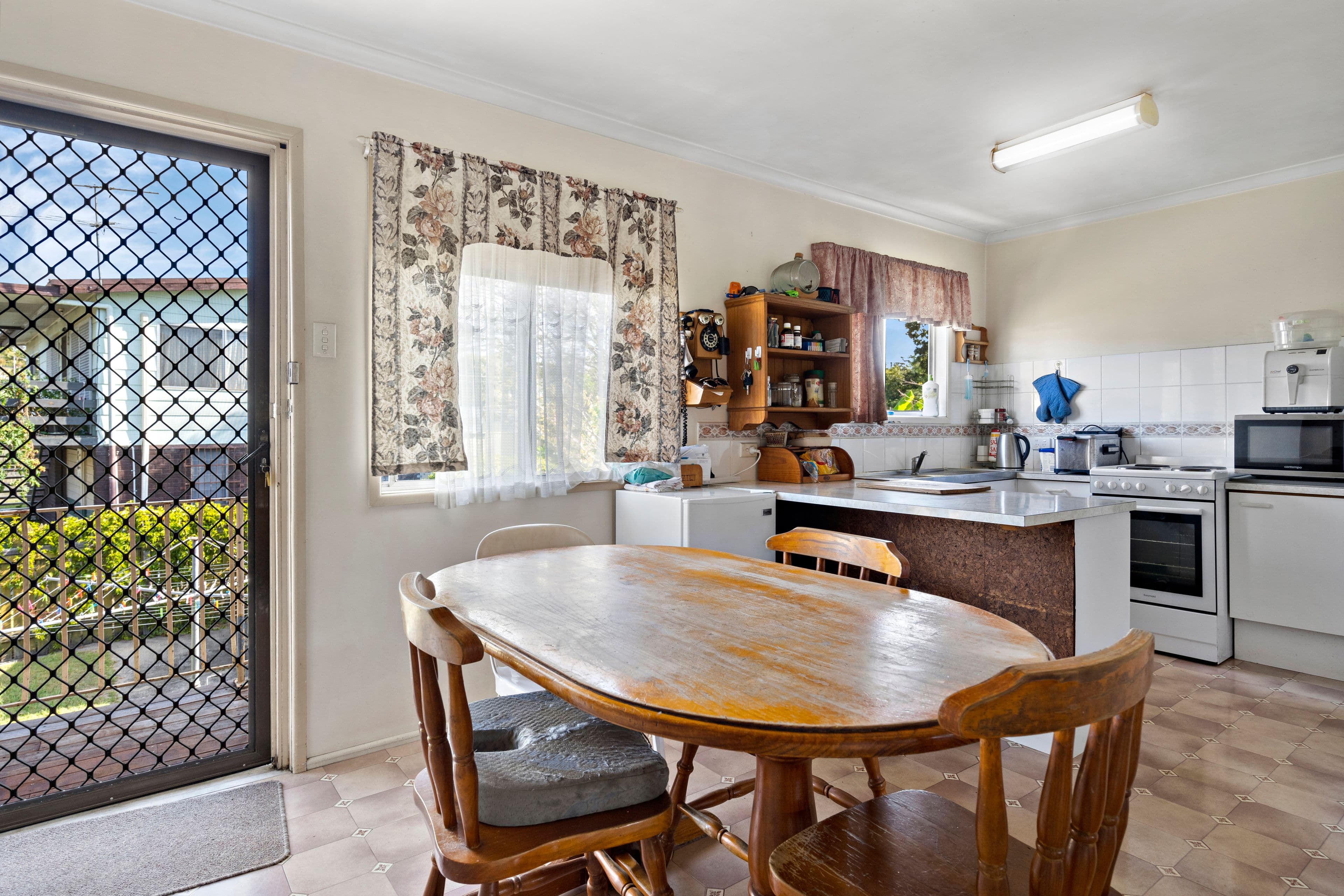 148 Compton Road, Woodridge QLD 4114, Woodridge - Thumbnail 4