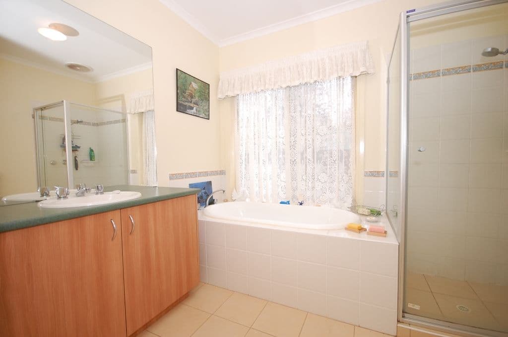 109a Hereford Road, MOUNT EVELYN VIC 3796, Mount Evelyn - Thumbnail 8