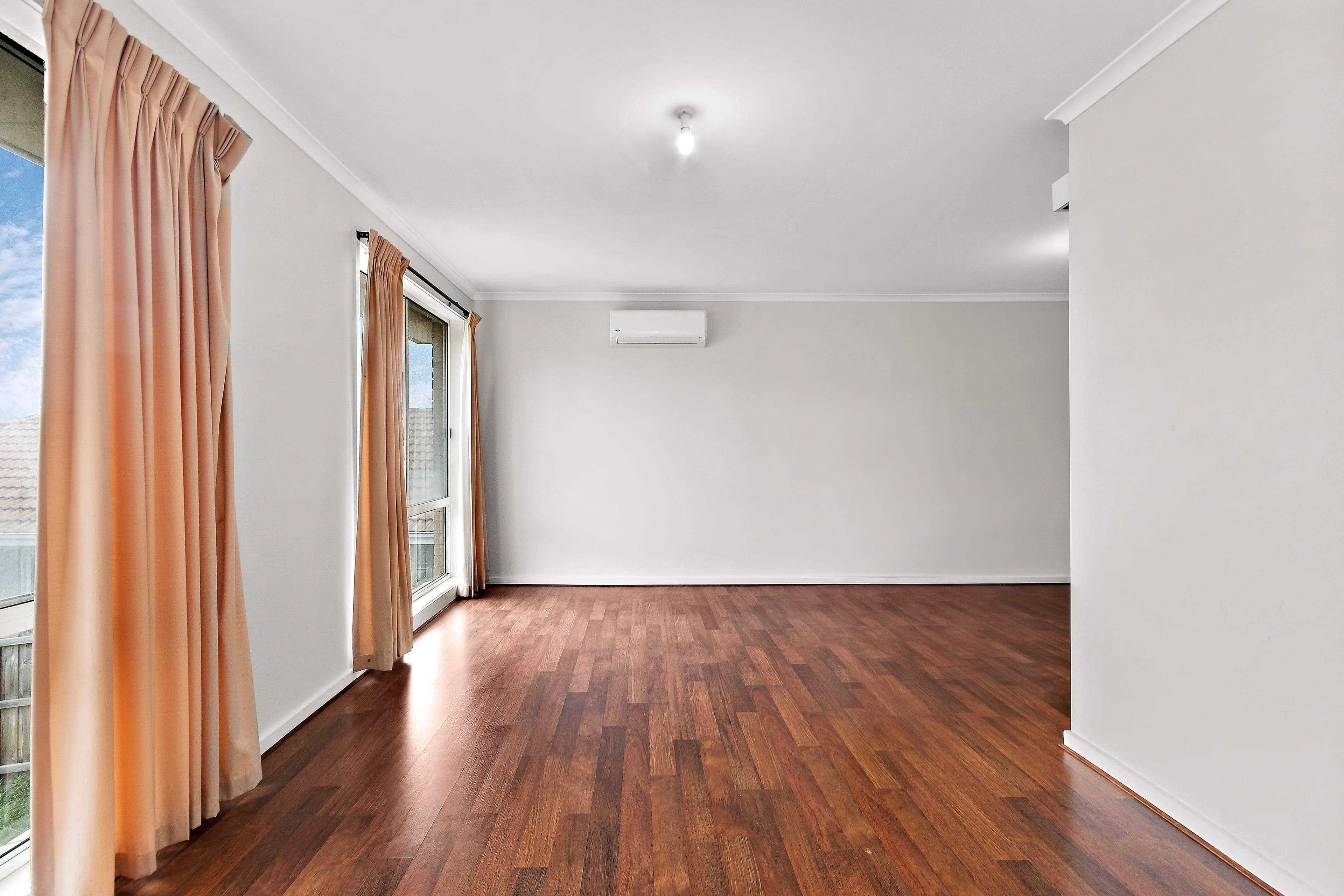 9A Elenya Court, Frankston VIC 3199, Frankston - Thumbnail 2