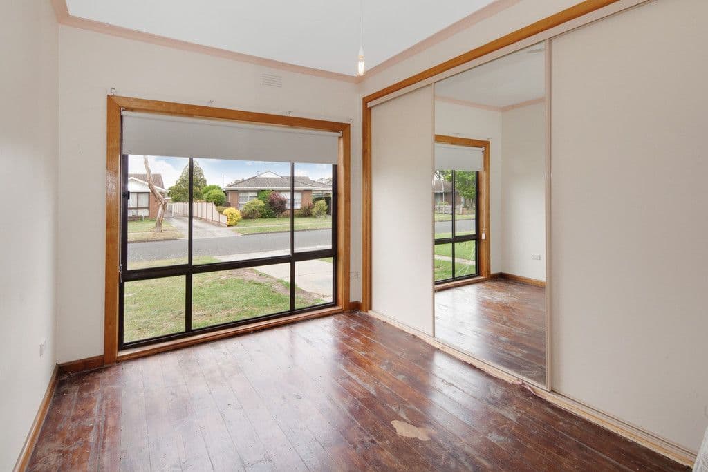 3 Waldemar Street, Wendouree VIC 3355, Wendouree - Thumbnail 6