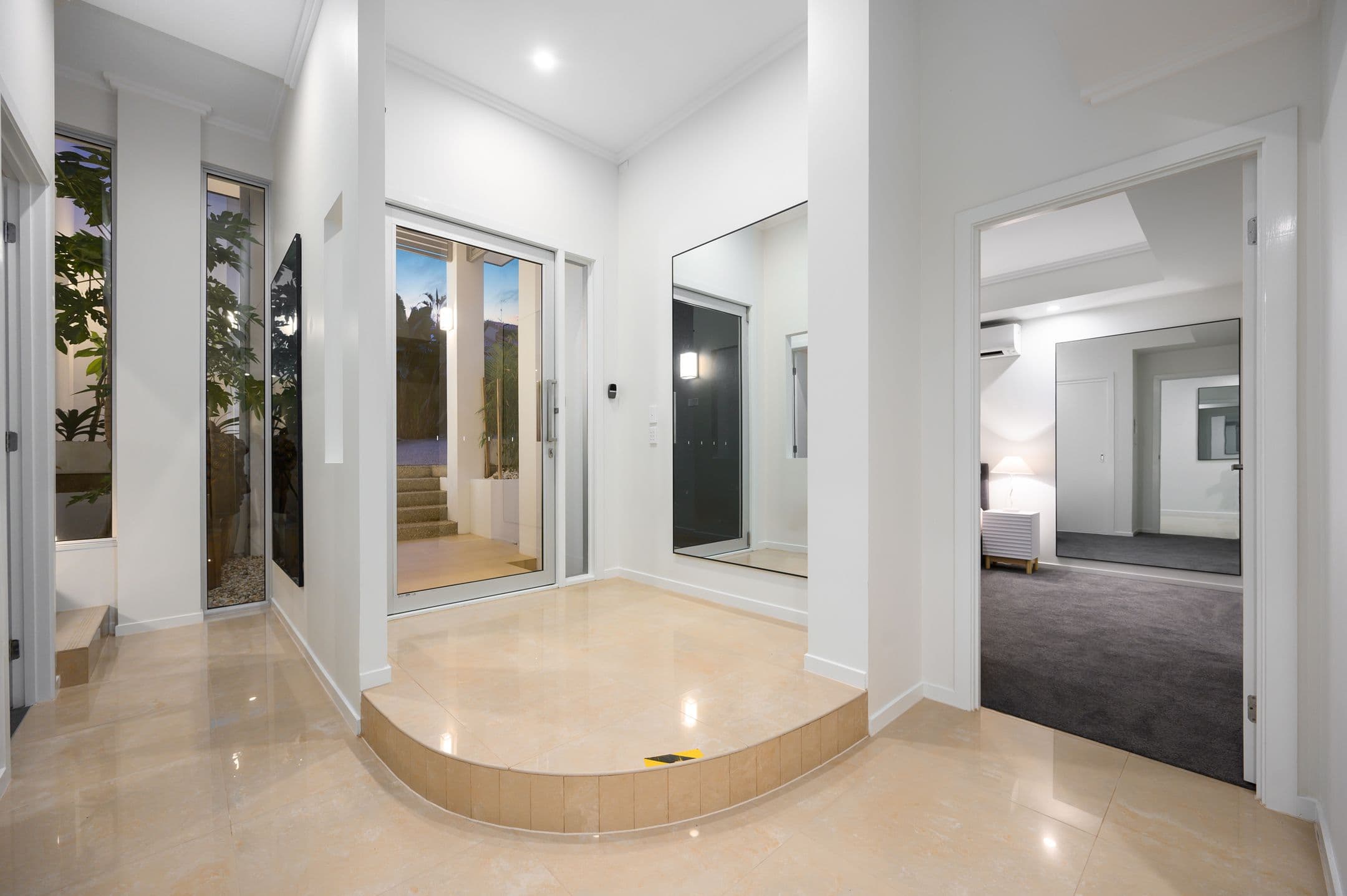 308 Ron Penhaligon Way, Robina QLD 4226, Robina - Thumbnail 4