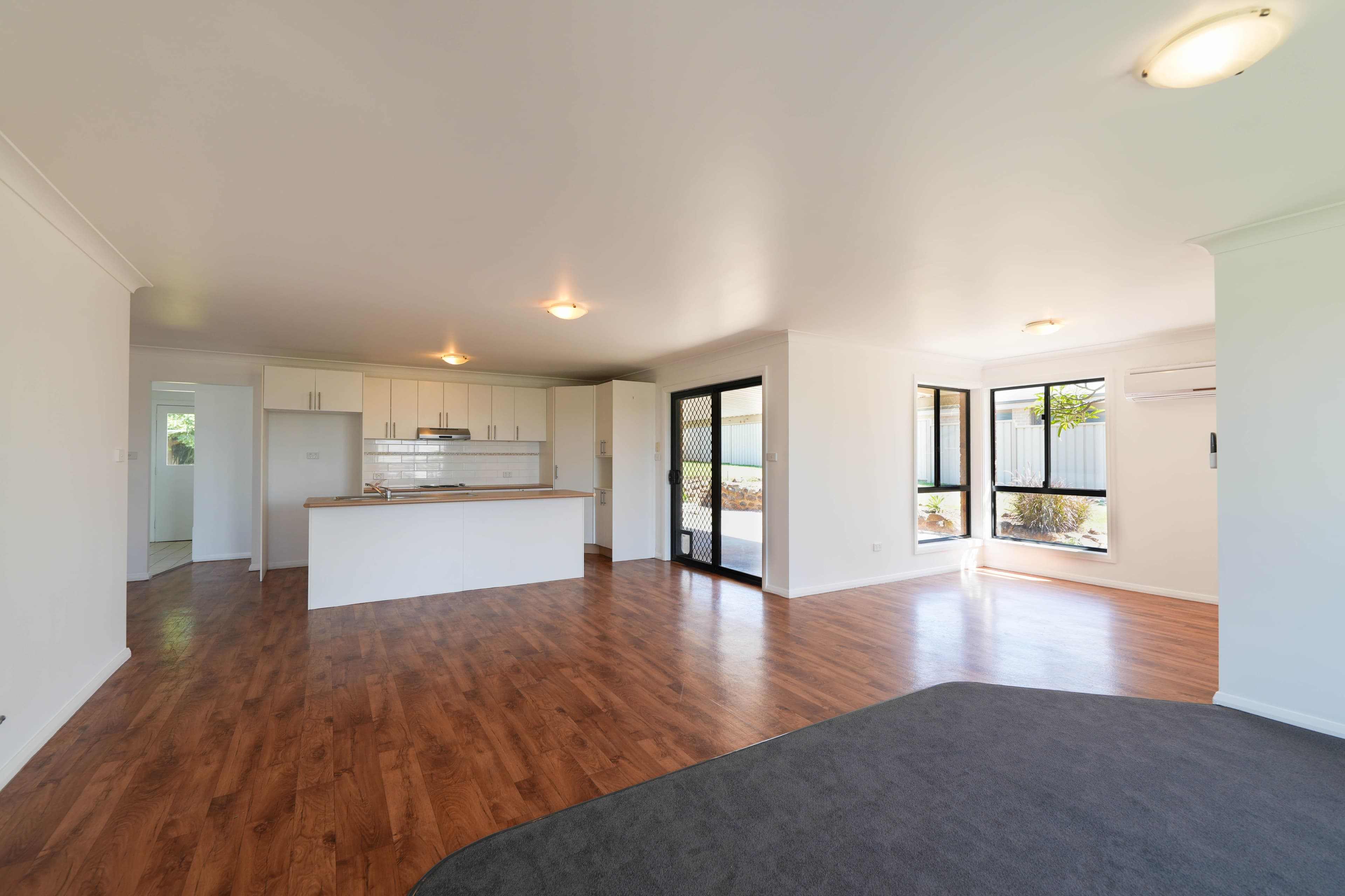 30 Blaxland Street, Parkes NSW 2870, Parkes - Thumbnail 2