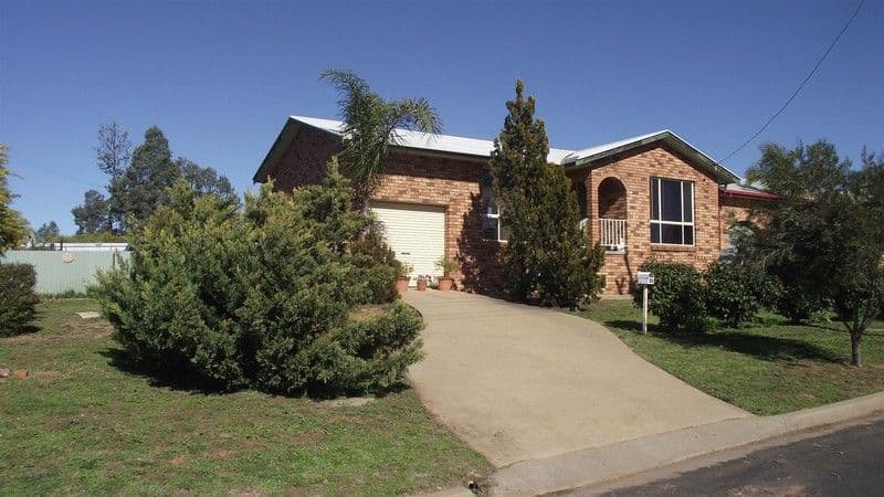 87 Woodward Street, PARKES NSW 2870, Parkes - Image 1