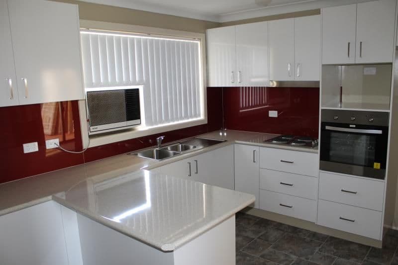 32 Mackay Drive, DUBBO NSW 2830, Dubbo - Thumbnail 2