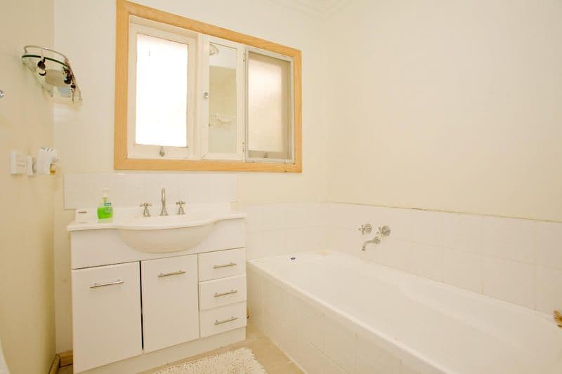 7 Maurice Street, HERNE HILL VIC 3218, Herne Hill - Thumbnail 4