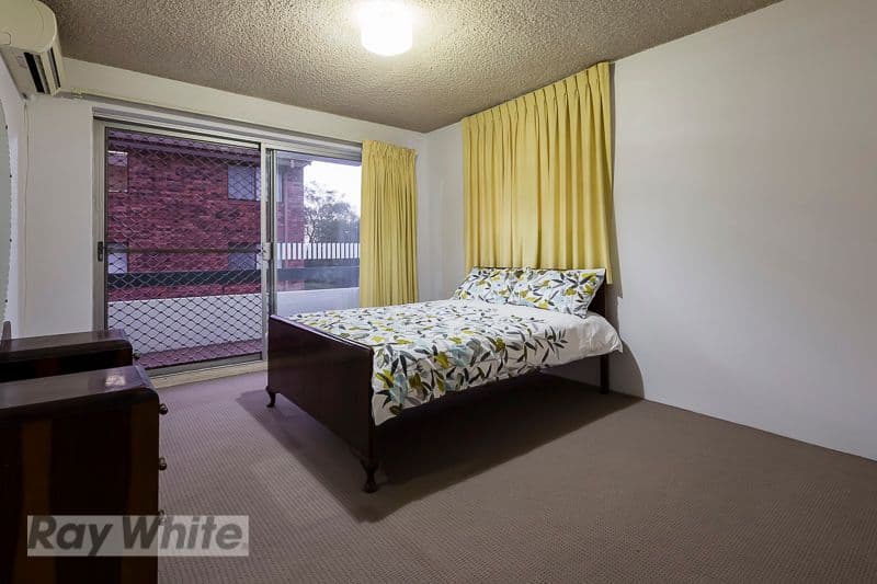 235 Cavendish Road, COORPAROO QLD 4151, Coorparoo - Thumbnail 4