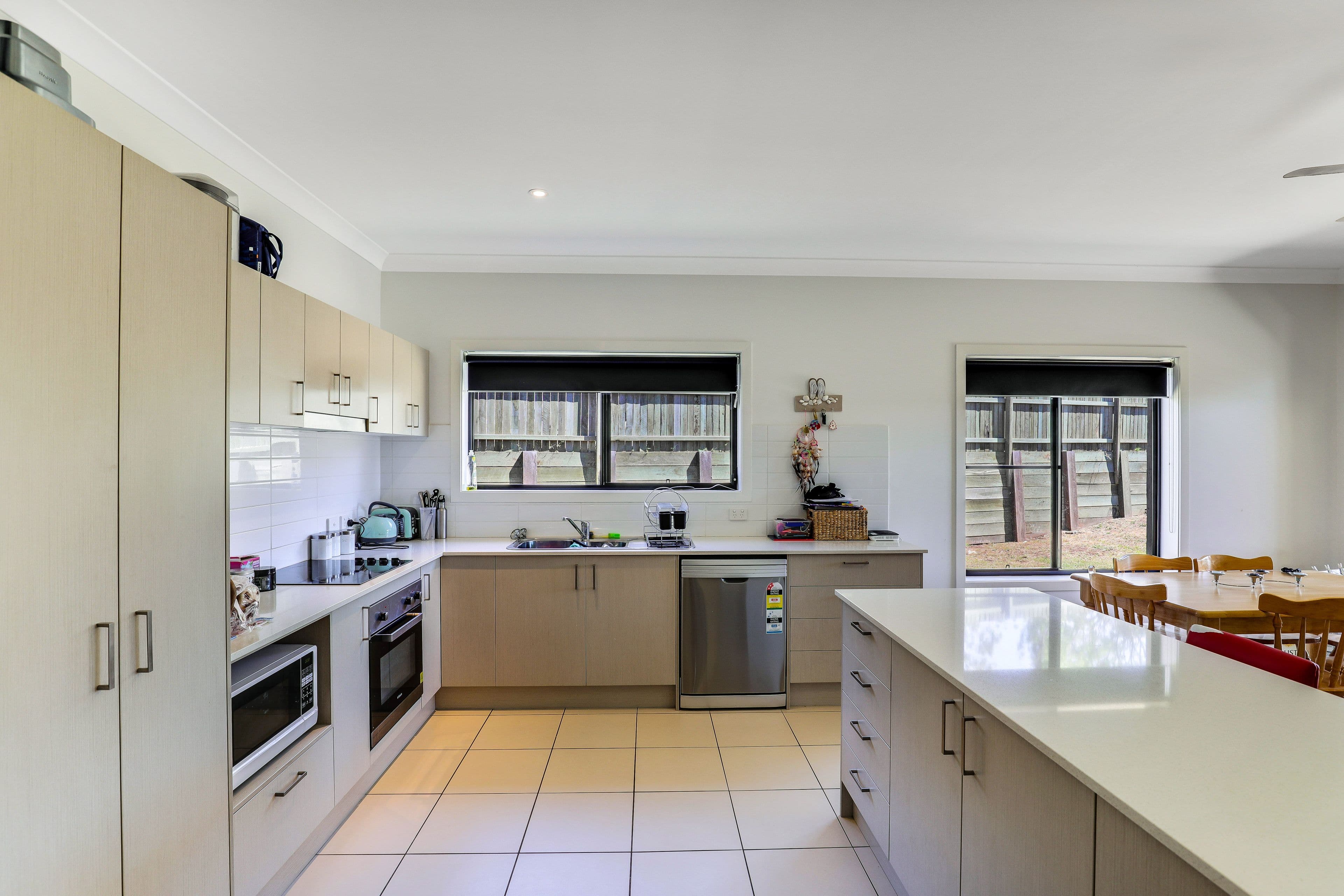 4 Madeleine Court, Glenvale QLD 4350, Glenvale - Thumbnail 2
