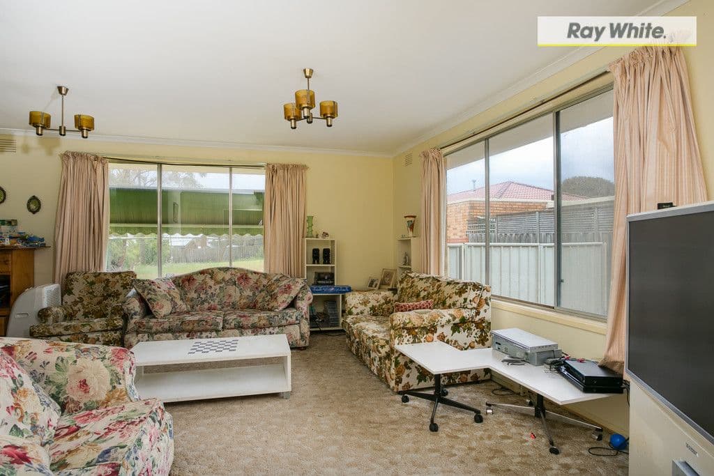 23 Parkmore Road, ROSEBUD VIC 3939, Rosebud - Thumbnail 4