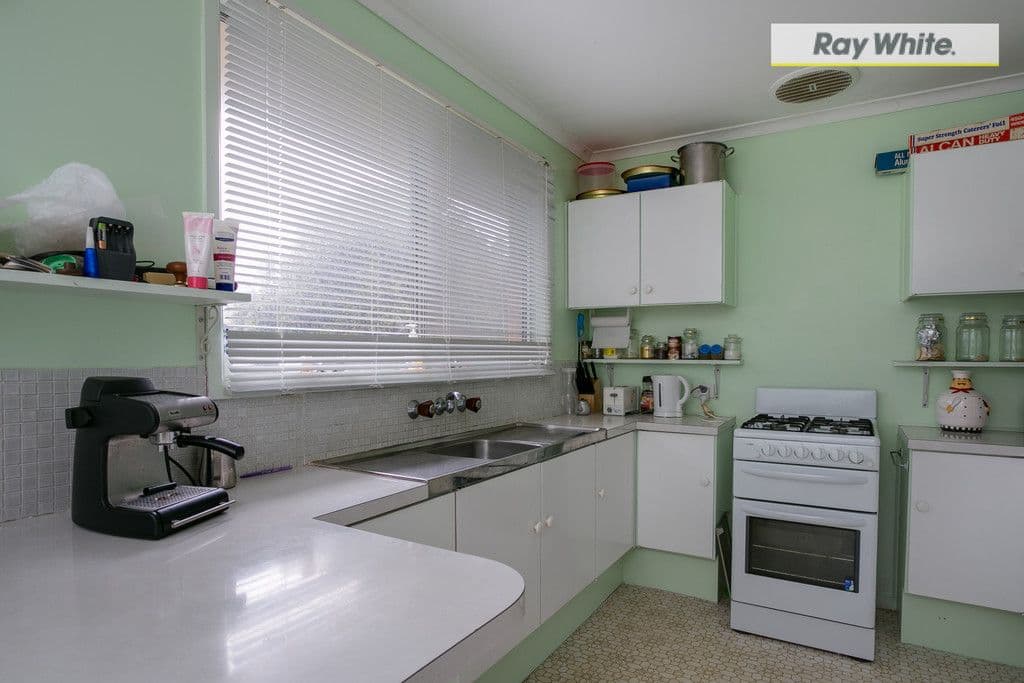 23 Parkmore Road, ROSEBUD VIC 3939, Rosebud - Thumbnail 7