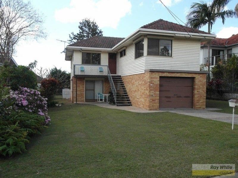 11 Kembla Street, WAVELL HEIGHTS QLD 4012, Wavell Heights - Image 1