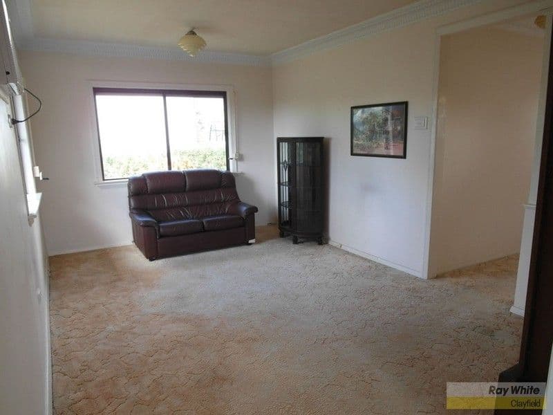 11 Kembla Street, WAVELL HEIGHTS QLD 4012, Wavell Heights - Thumbnail 3